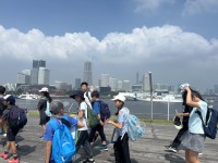 横浜大桟橋で