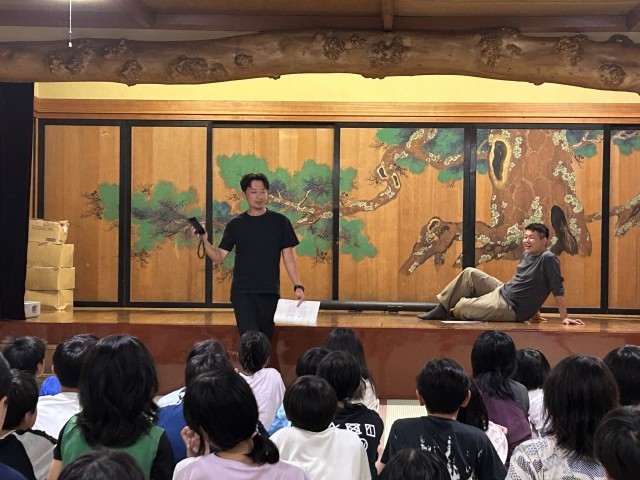 特別出演も