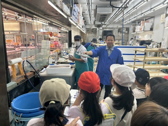 鮮魚バックヤード