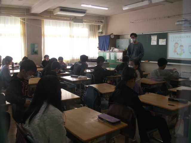 https://machida.schoolweb.ne.jp/1310188/blog_img/128980751?tm=20241212181700