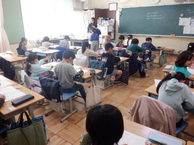 https://machida.schoolweb.ne.jp/1310189/blog_img/106318106?tm=20241128103137