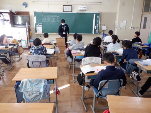 https://machida.schoolweb.ne.jp/1310189/blog_img/117209689?tm=20241212103834