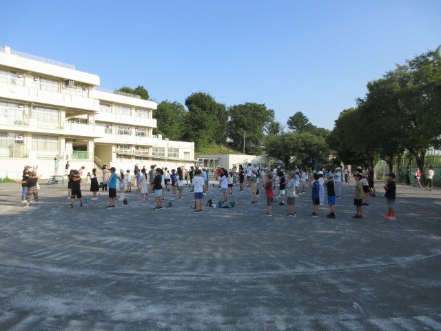 ラジオ体操中