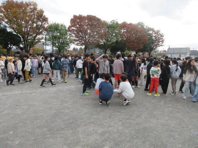 船長さんお命令「グループができたら座る」