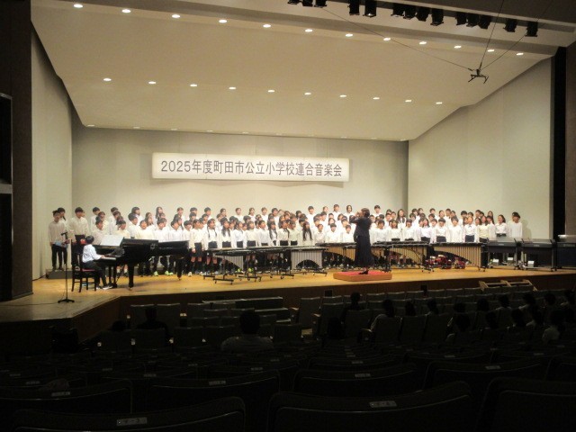 合唱「今日から明日へ」