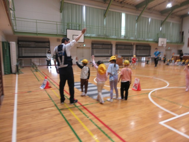 実際に歩いて練習