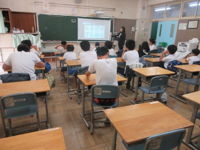 すぎな学級