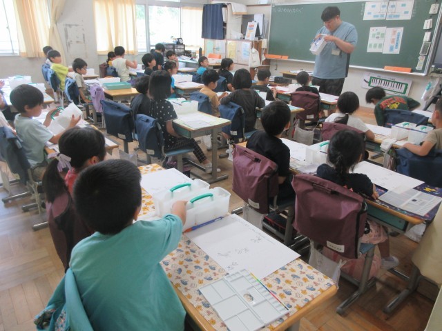 １年生図工