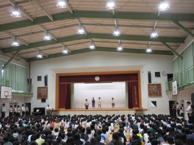 転入生の紹介