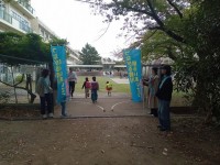 西門入口での挨拶の様子