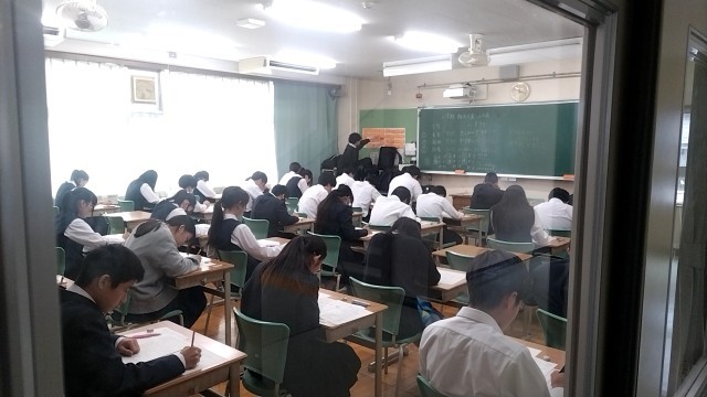 ３年テスト風景