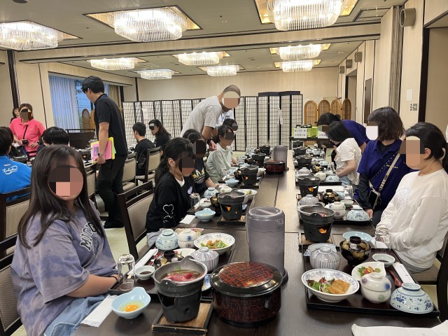夕食