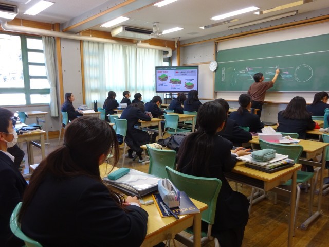 https://machida.schoolweb.ne.jp/1320100/blog_img/141916323?tm=20241216130822