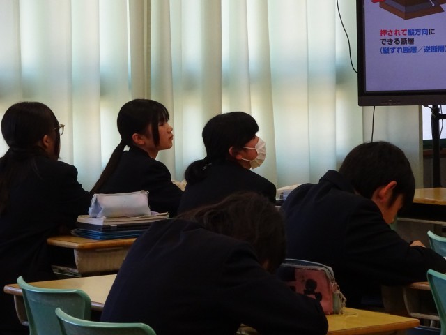 https://machida.schoolweb.ne.jp/1320100/blog_img/141916324?tm=20241216130822