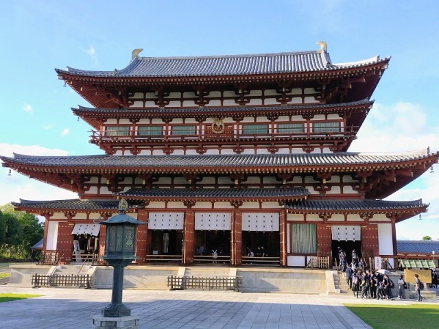 薬師寺の薬師如来様にご対面！