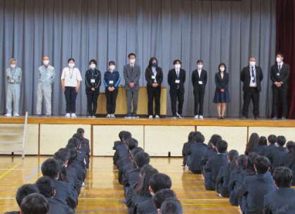 町田市立山崎中学校 | 学校日記 | ４月６日（木）令和５年度がスタートしました♪